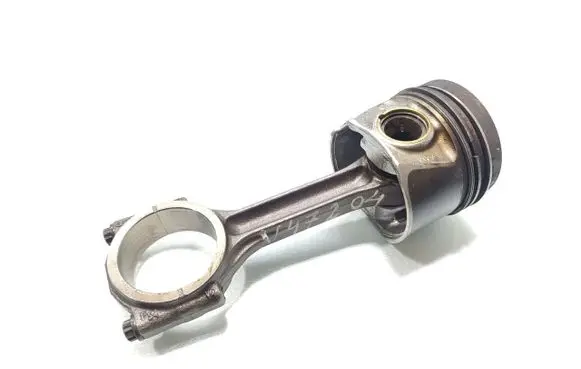 Audi A3 S3 8V Piston with connecting rod CRLC
