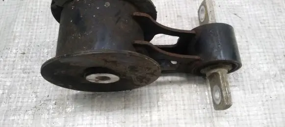 Suzuki Vitara (LY) Gearbox mount