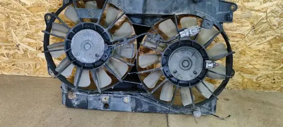 Lexus IS 220D-250-350 Fan set 1636326070