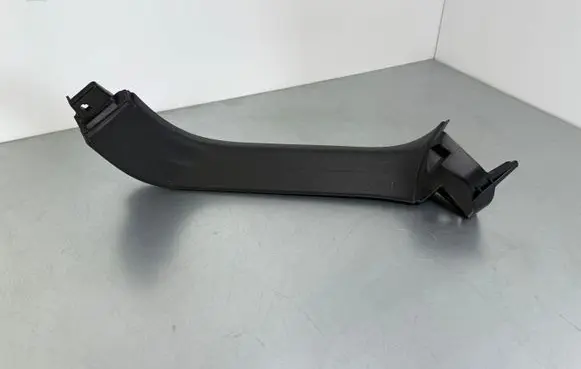 Audi Q7 4M Tailgate trim 4M0867608B