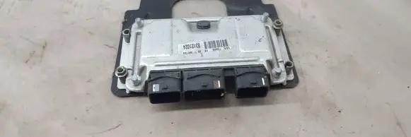 Peugeot 307 Engine control unit/module 0261207474 9650346080 9643840680