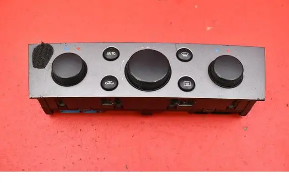Opel Vectra C Climate control unit 13130001