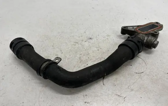 Mercedes-Benz A W176 Engine coolant pipe/hose