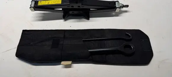 KIA Sportage Lift Jack