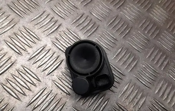 Polestar 4 Alarm system siren 8889020750