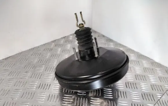 Peugeot 107 Brake booster 472000H010
