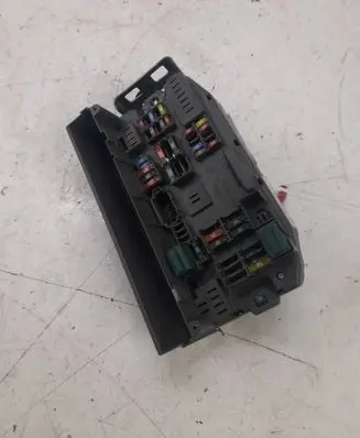 BMW X5 E70 Fuse module 8010107500 6976384 S10967010C