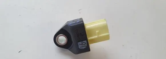 Toyota Prius (XW50) Airbag deployment crash/impact sensor