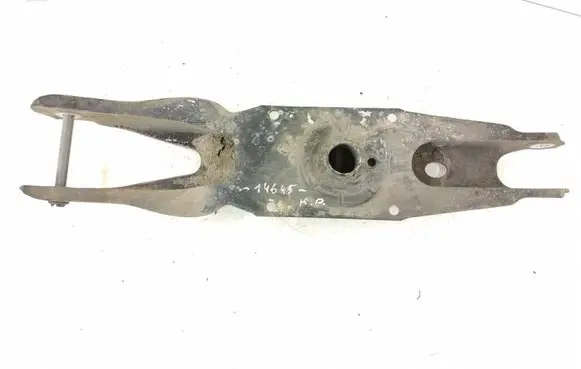 Mercedes-Benz B W246 W242 Rear control arm A2463520202 2463520202