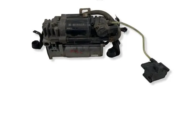 Mercedes-Benz E W212 Air suspension compressor/pump A2123200404 ZGS004