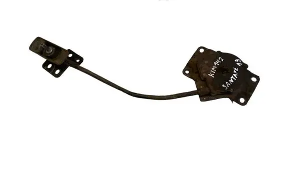 Hyundai Santa Fe Spare wheel mounting bracket