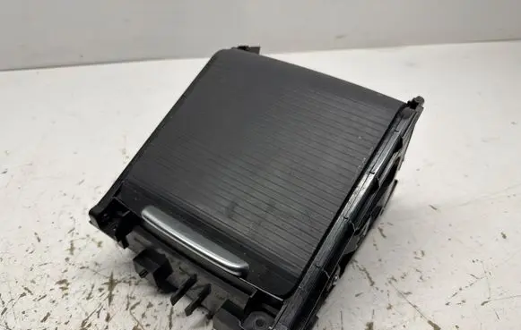 Volvo XC70 Cup holder front 39821984