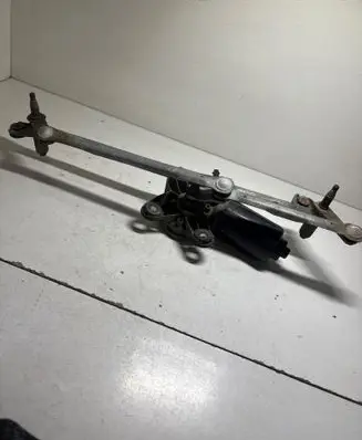 Opel Vectra C Front wiper linkage and motor 