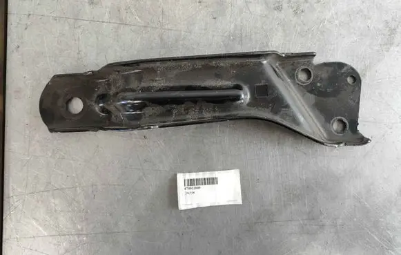 Maserati Levante Other rear suspension part 670032009