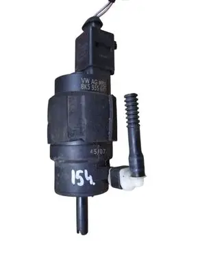 Audi A5 8T 8F Windscreen/windshield washer pump 8K5955647