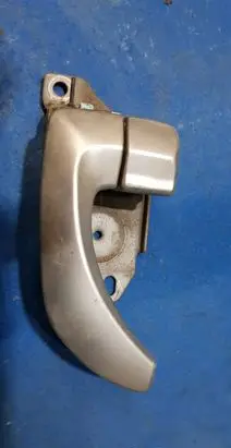 KIA Sorento Front door interior handle