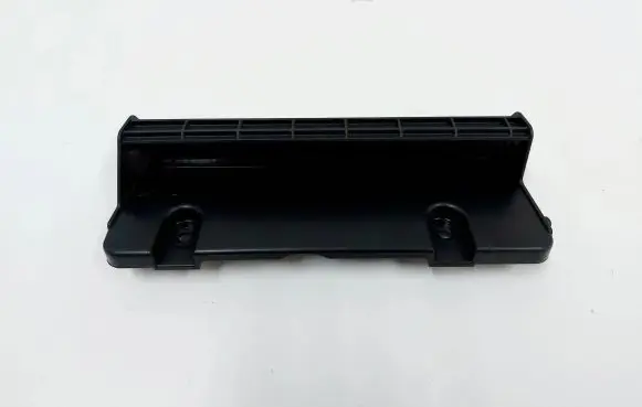 Glove box