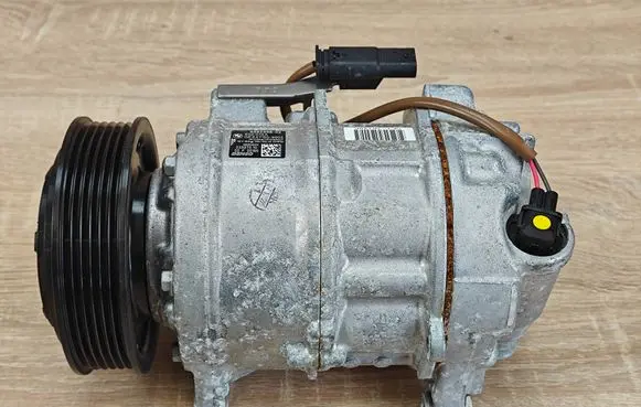 BMW 4 G22 G23 G24 G26 Air conditioning (A/C) compressor (pump) 9482996