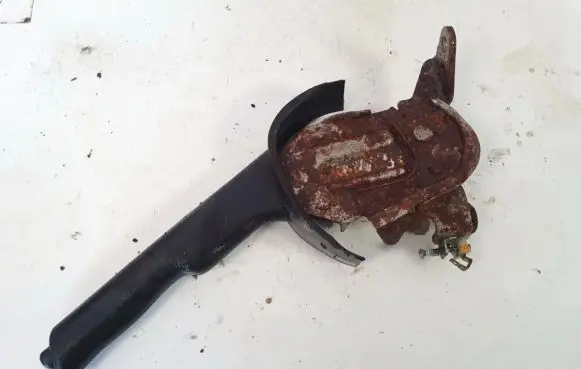Nissan Sunny Handbrake/parking brake lever assembly