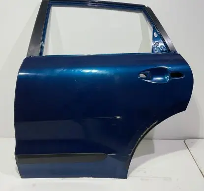 KIA Niro Rear door