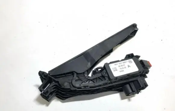 Audi A3 S3 8P Accelerator throttle pedal 1k1721503p