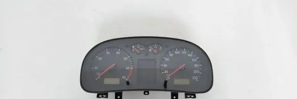 Volkswagen Golf IV Speedometer (instrument cluster) 1J0919860 110008773001