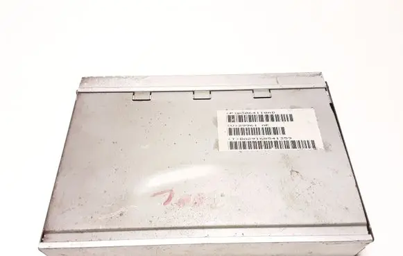 Chrysler 300 - 300C Sound amplifier P05064118AD 05064118AD 29961AE