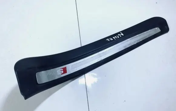 Audi Q7 4L Front sill trim cover 4l0853373e 4l0853373f