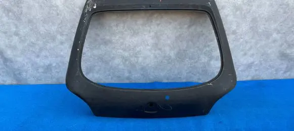 Ford Fiesta Tailgate/trunk/boot lid MK4OE