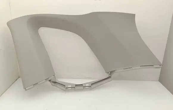 (D)pillar trim (top)
