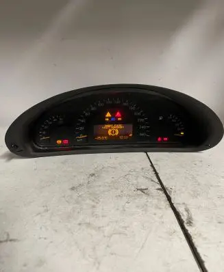 Mercedes-Benz C W203 Speedometer (instrument cluster) A2035407111 110080111006