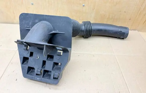 Citroen DS4 Air intake duct part 9685952880