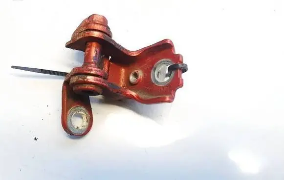 Skoda Fabia Mk2 (5J) Rear door lower hinge 5j0833412