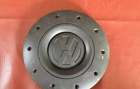 Volkswagen Transporter - Caravelle T5 Original wheel cap 7H0601151C