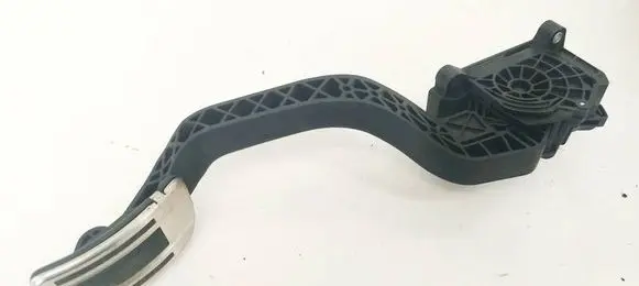 Peugeot 3008 II Accelerator throttle pedal 028075500J 86ET623656066