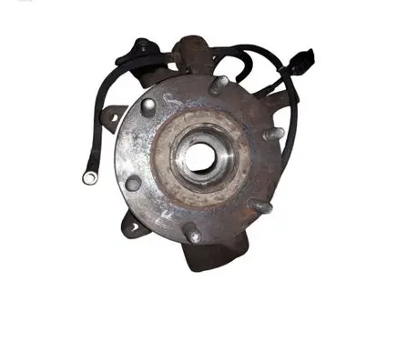 Mitsubishi Pajero Front wheel hub 3870A022