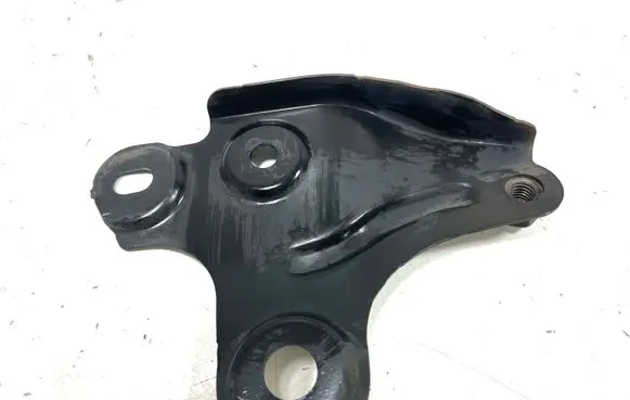 Volvo XC60 Other engine bay part