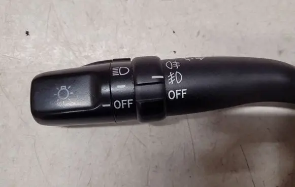 Toyota Corolla Verso AR10 Indicator stalk 173650 8414005110