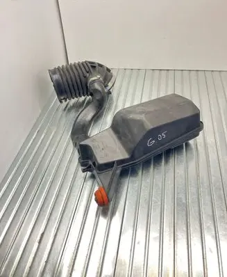 Intake resonator