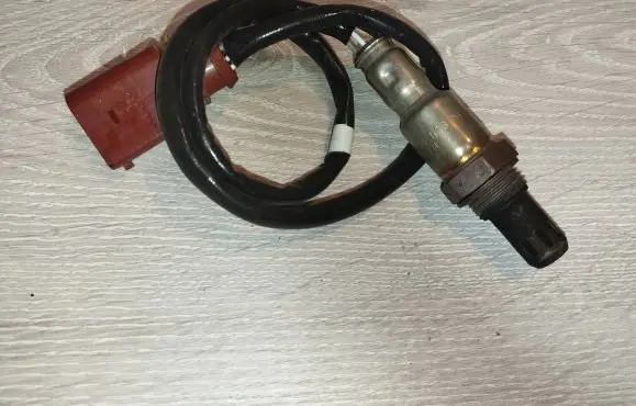 Volkswagen Golf VII Lambda probe sensor 04E906262AR 1138403 49497463