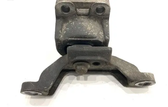 Ford Mondeo MK IV Engine mount vacuum valve 