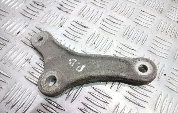 BMW 5 E60 E61 Sway bar bush bracket, front 