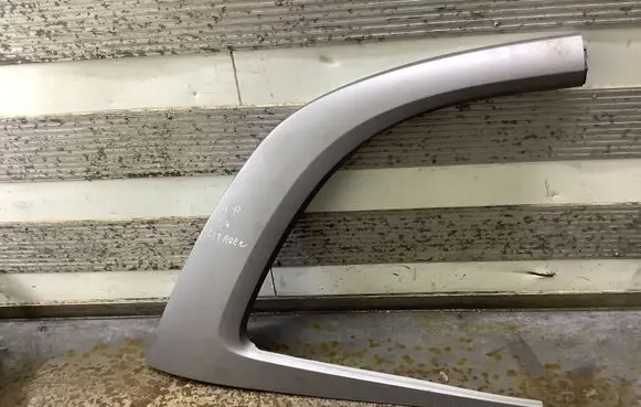 Citroen C4 II Picasso Rear side glass trim 96776507 99361A 39317