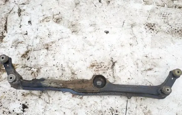 Volkswagen Golf III Front subframe