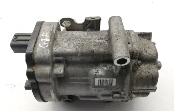 Toyota C-HR I Air conditioning (A/C) compressor (pump) 0424000370