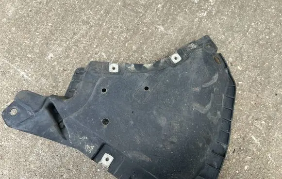 Mercedes-Benz E W213 Front underbody cover/under tray A2135200600