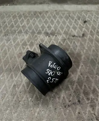 Volvo S80 Mass air flow meter 0280218108 8670112