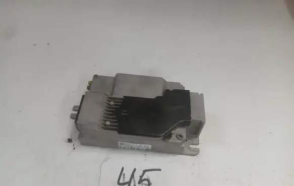 BMW 1 F40 Sound amplifier R35A2D558