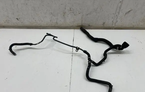 Skoda Octavia Mk4 Engine coolant pipe/hose