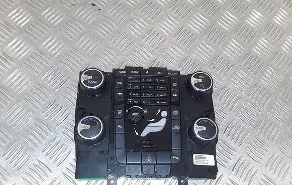 Volvo V60 Climate control unit 31398066